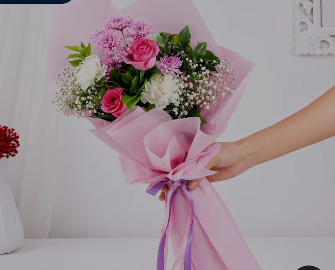 Elegant Pink Rose & Chrysanthemum Fresh Flower Bouquet, Pink Rose Flower Bouquet