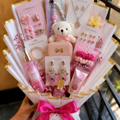 Premium Fashion Jewellery & Beauty Gift Bouquet – 15+ Items | Luxury Gift for Her