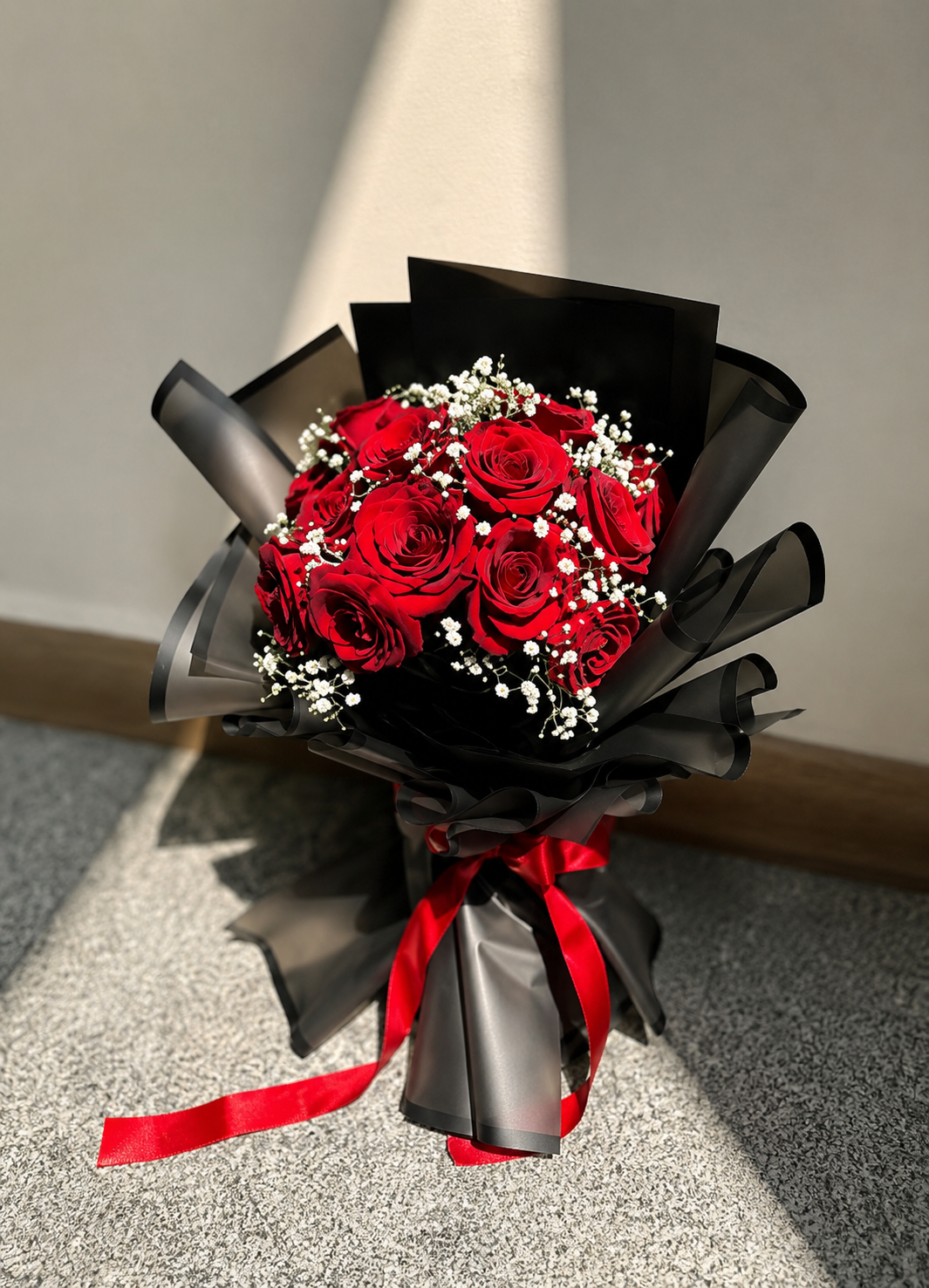 Premium Red Rose & Baby’s Breath Bouquet